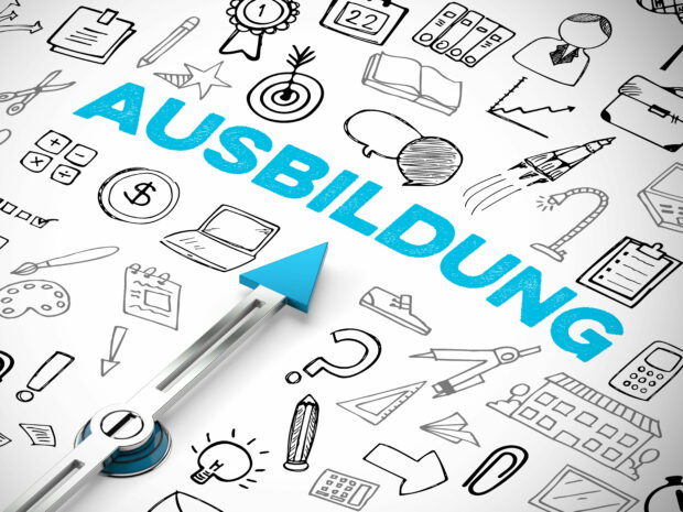 Beitragsbild zum Thema "Neue Verwaltungsabschluss-lehrgänge gestartet" Beitragsbild zum Thema "Neue Verwaltungsabschluss-lehrgänge gestartet"