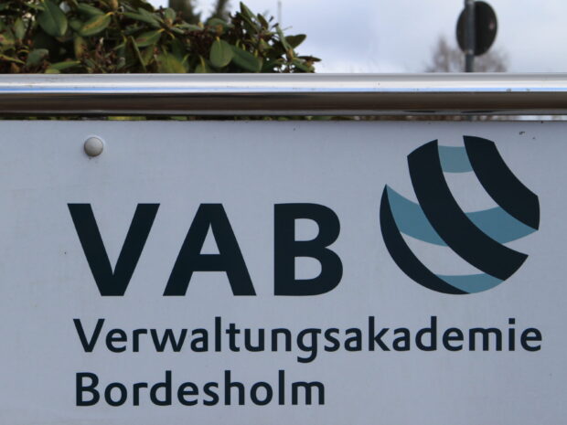 Beitragsbild zum Thema "Interner Service heute nicht besetzt"